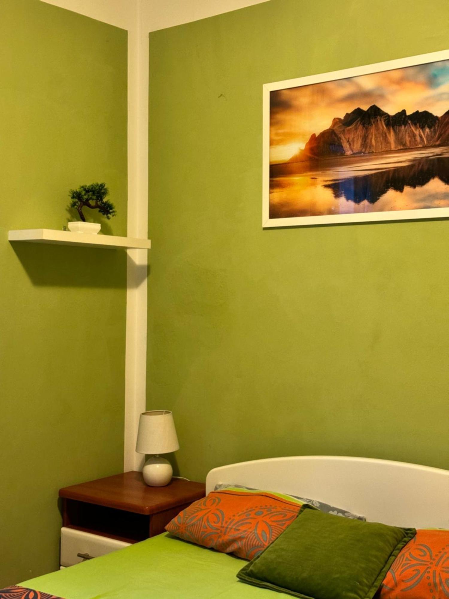 Carine Garden Appartement Risan Buitenkant foto