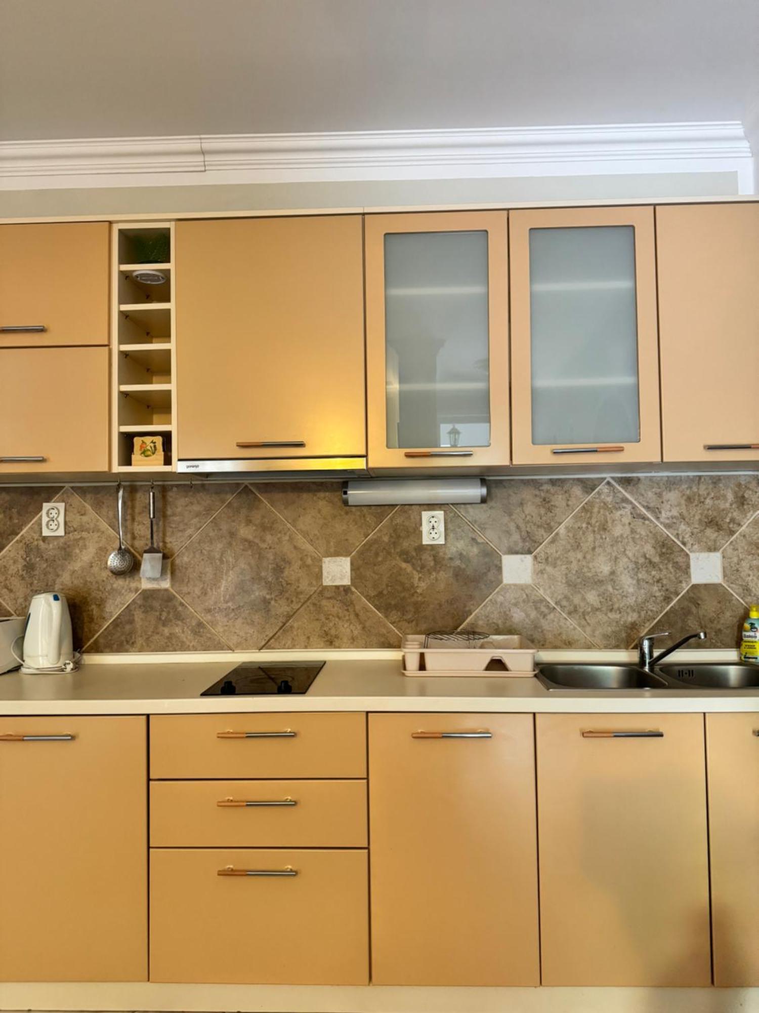 Carine Garden Appartement Risan Buitenkant foto